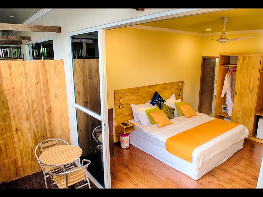 Narnia Maldives Hotel Maafushi Exterior foto